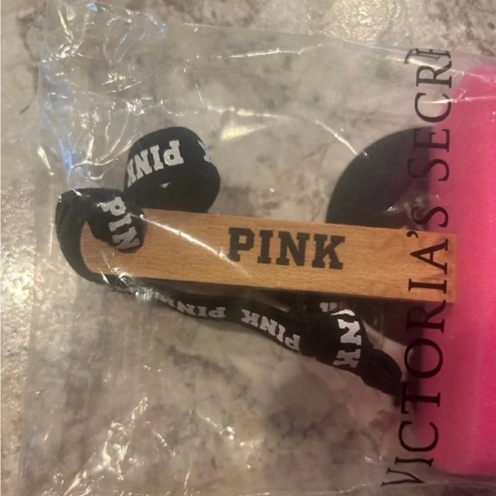 VS PINK Popsicle Bath Sponge NWT